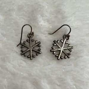 Silver Snowflake Earrings